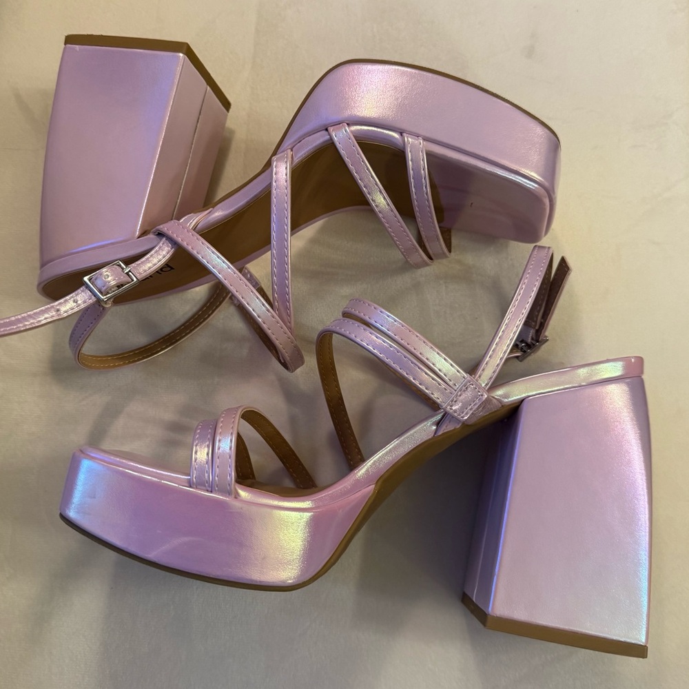 Abound Nester platform sandal purple metallic sz 7.5